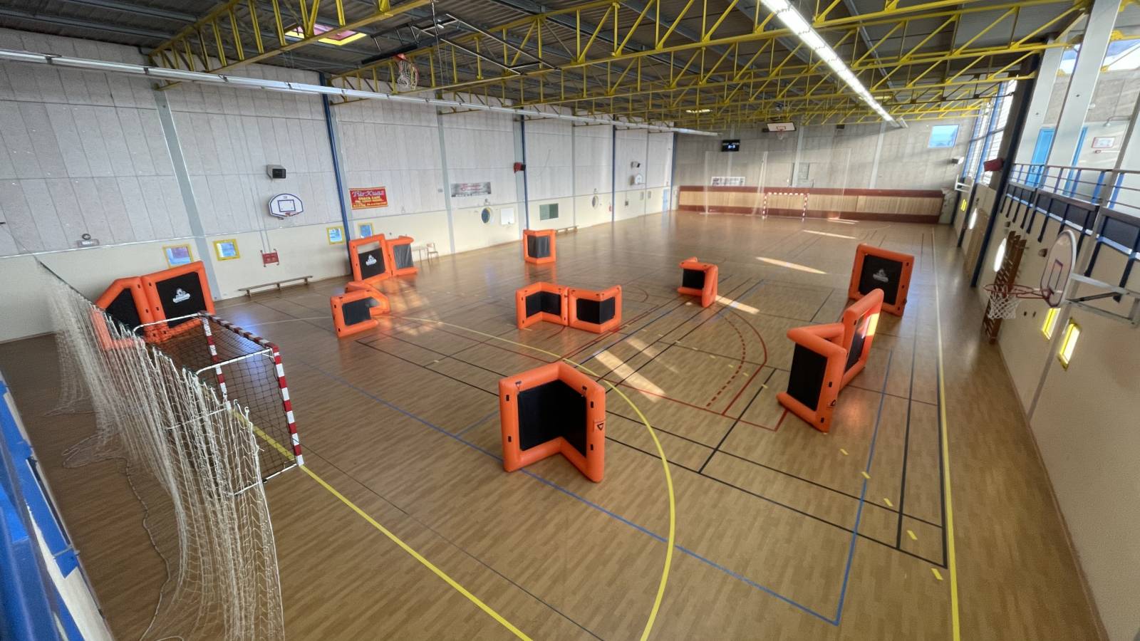 activite ludique et sportive de laser game vers sainte maxime