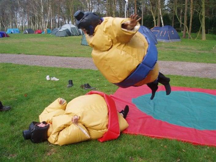 organiser un afterwork avec combat de sumo directement sur le lieu de votre evenement autour de brignoles dans le var